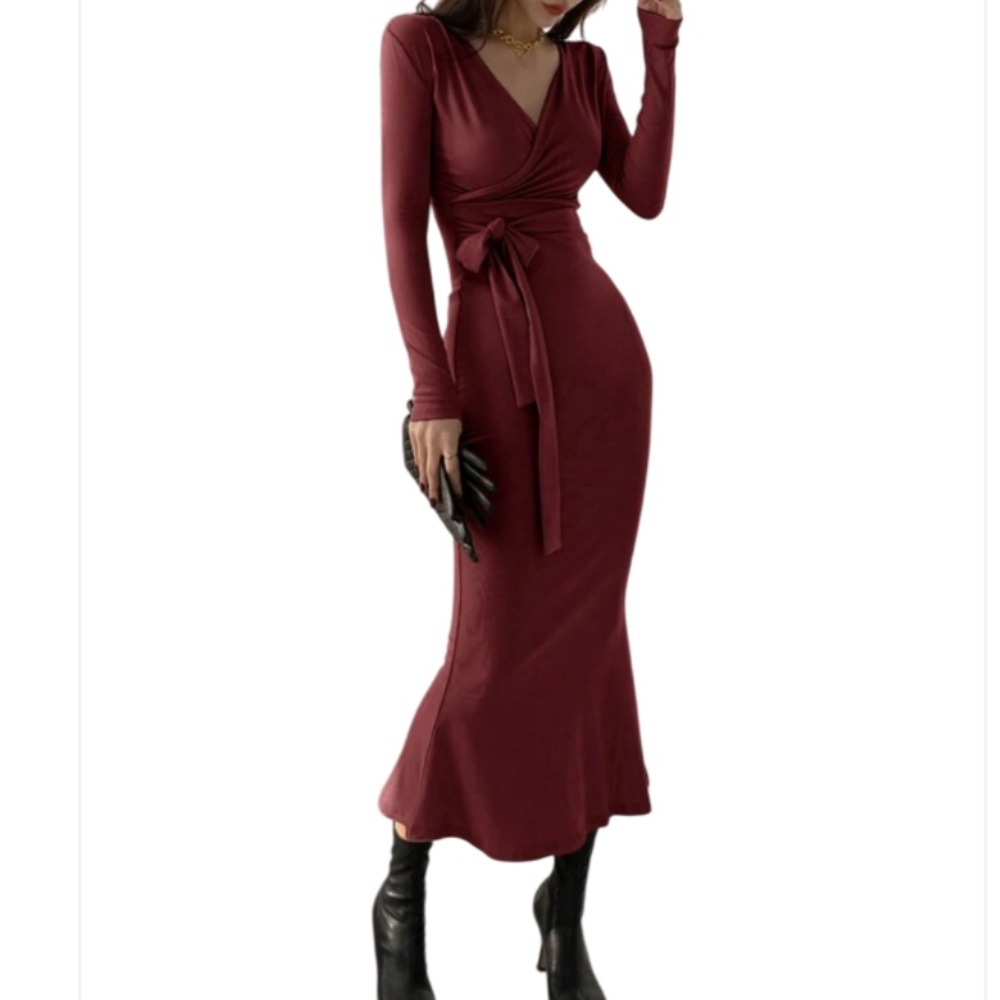 Slim fit bodycon wrap dress